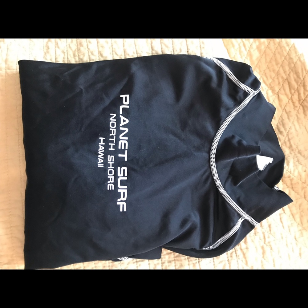 North shore , swim/ surf uv 50 long sleeve